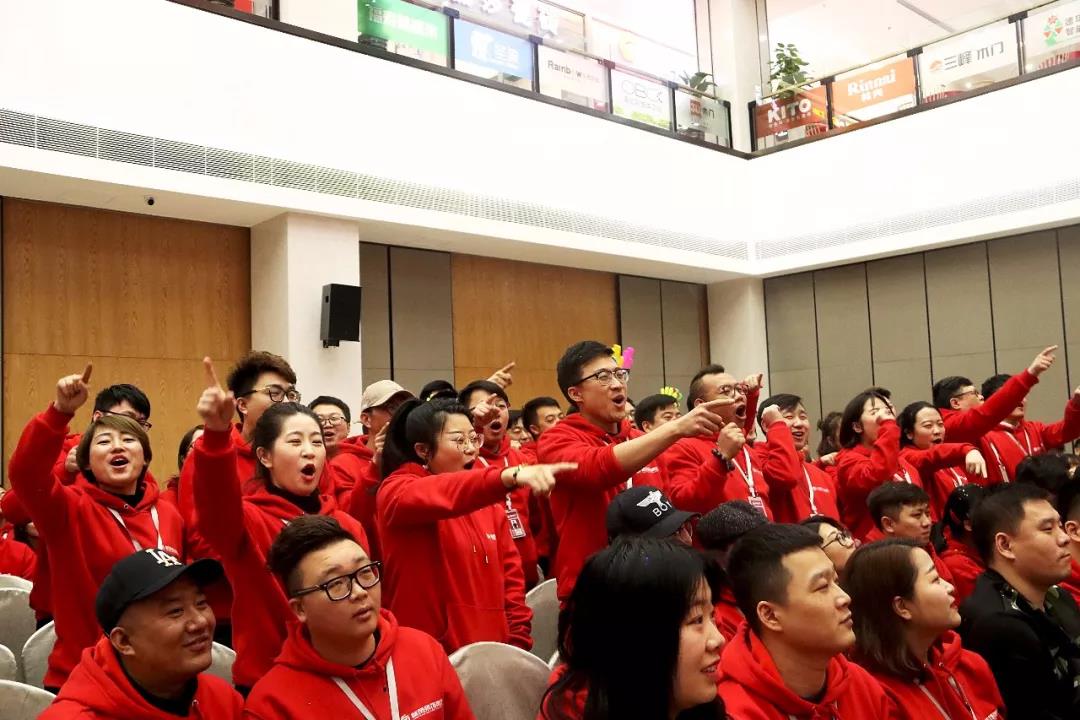 林鳳裝飾啟動(dòng)大會(huì) 林鳳裝飾啟動(dòng)大會(huì)